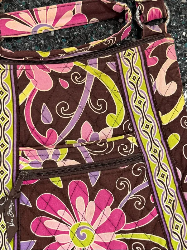 Vera Bradley Brown Floral Crossbody/Shoulder Bag Purse Medium Adjustable strap - Image 3