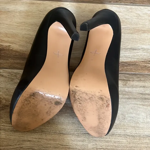 Pour la Victoire round toe black heels - Image 8