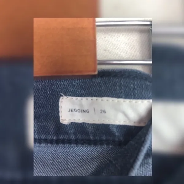 Pacsun grey jean jeggings - Image 5