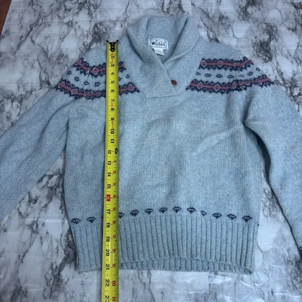 Woolrich Wool Blend Vintage Pale Blue Sweater Pullover size medium - Image 4