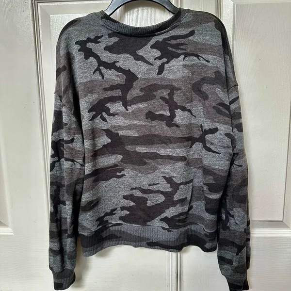 Rails "Ramona" Iron Camo Crewneck Sweatshirt Size extra Small - Image 3
