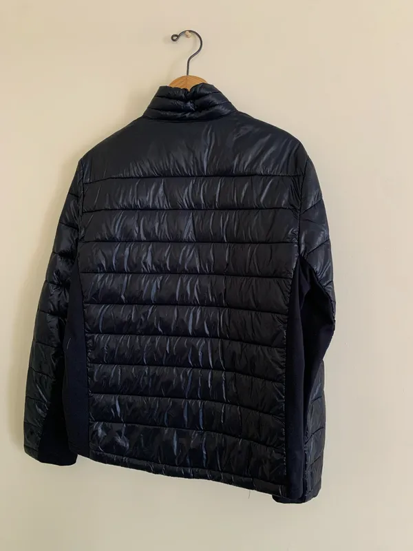 Guess Black Puffer Jacket  - Image 6