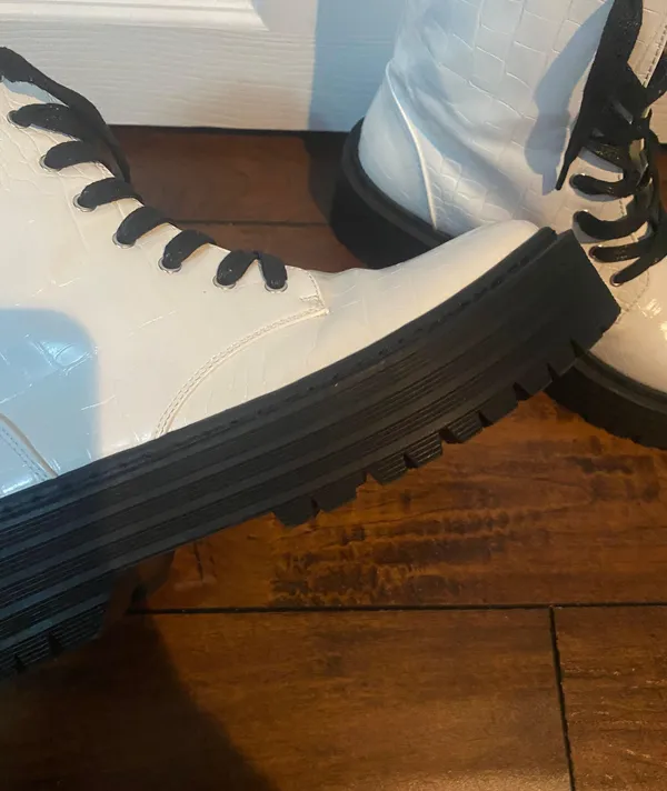 Nasty Gal White Platform Boots - Image 4