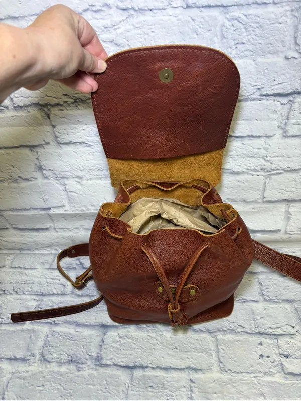 Portland Leather Goods Bucket Backpack Brown Full Grain Leather Drawstring Bag - Image 11