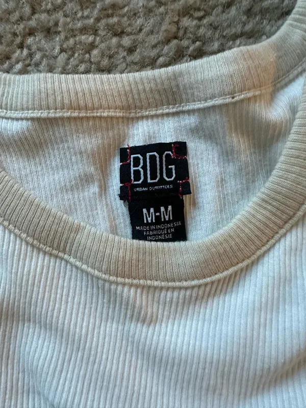 BDG Beg urban outfitters baby T - Image 2
