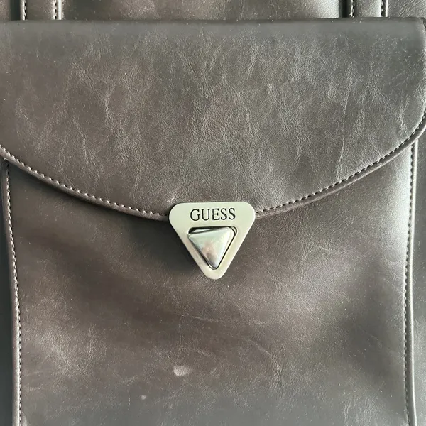 Vintage Guess Brown Triangular Turn Lock Pocket+Zip, Big Tote Shoulder Bag Purse - Image 4