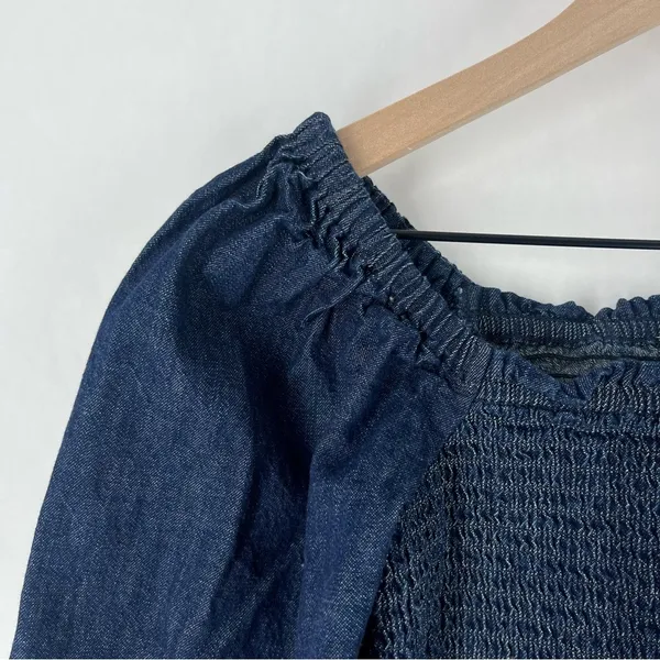 J.‎ Crew Dark Blue Chambray Smocked Puff Sleeve Top Peasant Milkmaid - Image 4