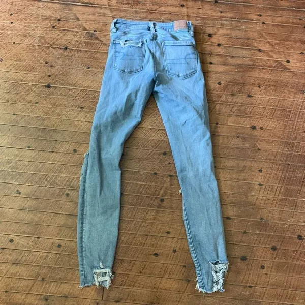 American Eagle destroyed distressed hi-rise light wash 0 jeggings - Image 3