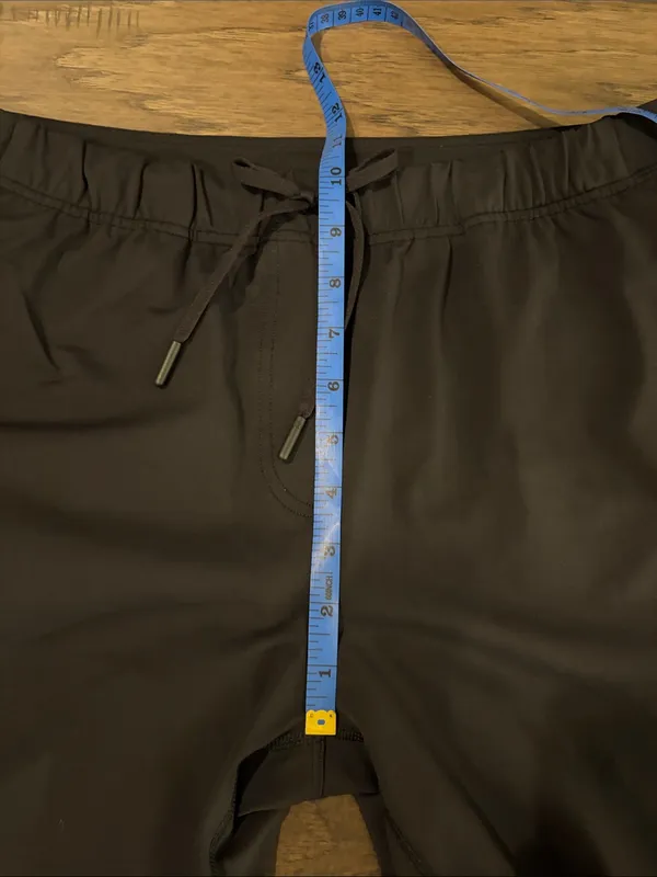 Lululemon Tapered Mid Rise Crop * Luxtreme 25” Sz 8 - Image 12