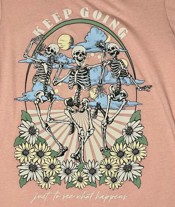 Zoe + Liv Peach Keep Going Skull Tee - Image 6