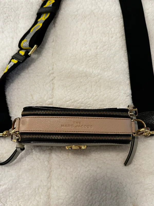 Marc Jacobs Snapshot Crossbody - Image 9