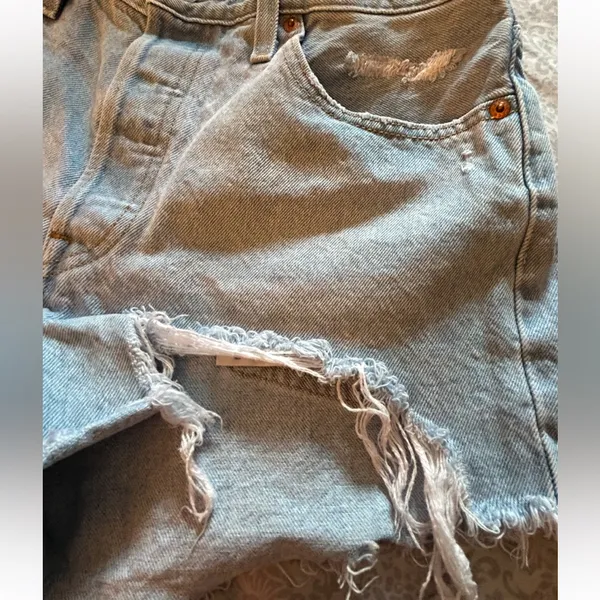 Levis 501 XX cut off distressed denim shorts shot pants daisy dukes Size W 29. - Image 5