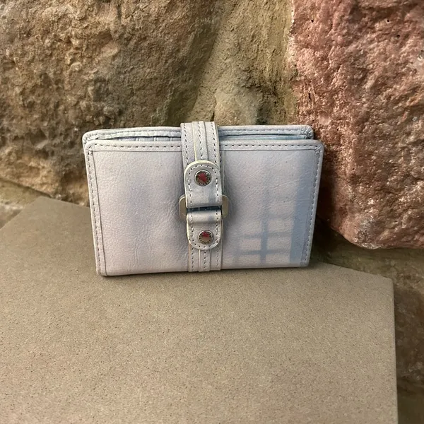 FOSSIL Elegant Blue and Gray Wallet- A Beauty - Image 10