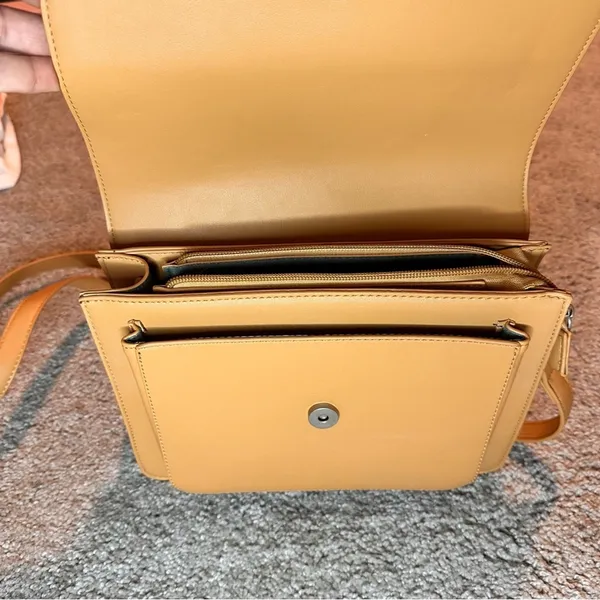 (NWOT) Pixie Mood - The Zoe Crossbody Vegan Leather‎ Bag, Honey Zip Closure - Image 5