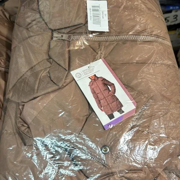 Mondetta Ladies' Square mid-length Quilted Down Parka nwt - Image 10