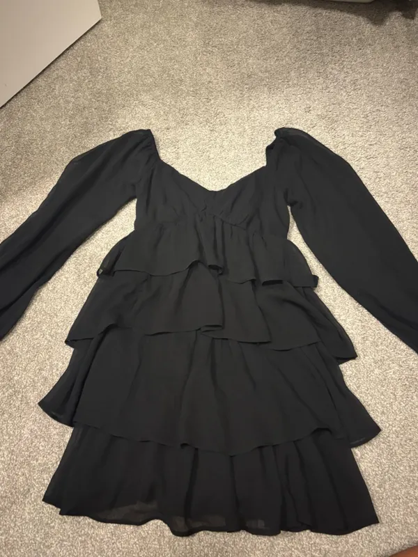 Abercrombie & Fitch Black Dress - Image 2