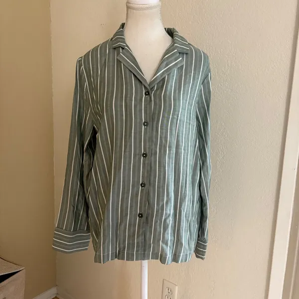 COZY‎ EARTH Soft Woven Long Sleeve Pajama Top green Stripes NWT Size Small - Image 2