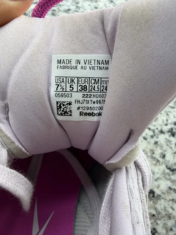 Cardi B Reebok sneakers - Image 6