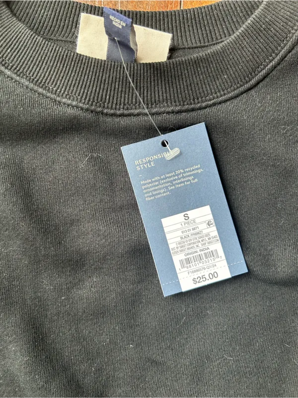 Universal Threads Black Cropped Crewneck Sweatshirt small - Image 3