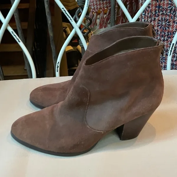 Tesori Leather Back Zip Bootie Brown Size 9‎ - Image 2