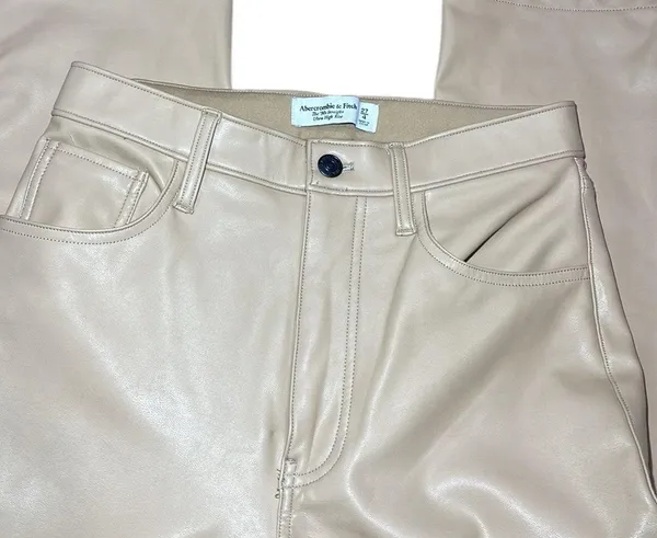 Abercrombie and Fitch Vegan Leather 90s Straight Ultra High Rise - Image 3