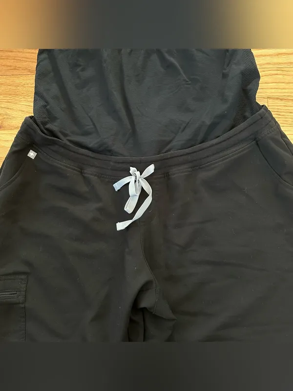 FIGS Zamora Maternity Jogger Scrub Pants Black Petite XXL - Image 4