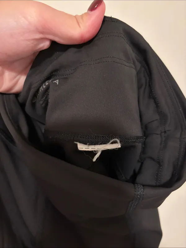 Athleta Black Ultimate Shortie Biker Shorts 3’ Inseam - Image 4
