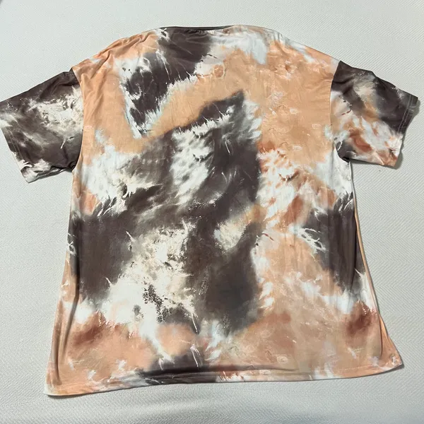 T - Image 2