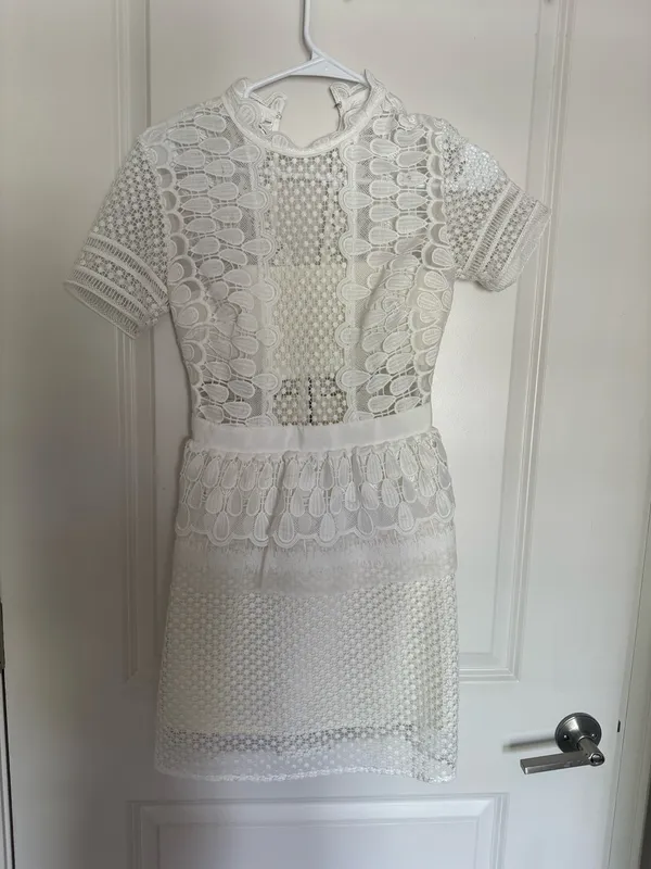 Self Portrait Sculptured Tier Drop Peplum White Lace Dress - Image 6