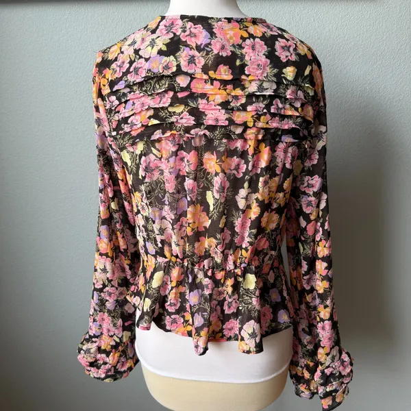 Free People Maybel Floral Blouse Size Medium - Image 8
