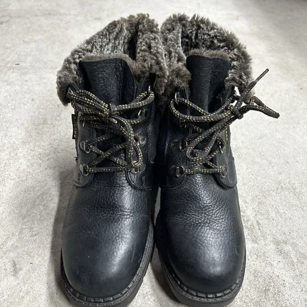 Blondo Genuine Shearling Mouton Leather Waterproof Boots Vintage Size 7.5 B - Image 2