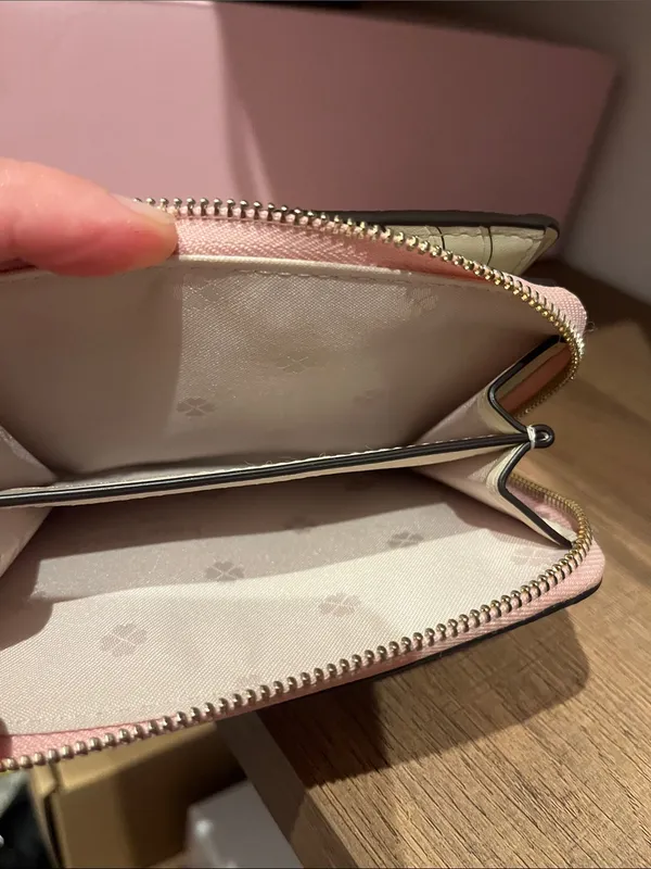 Kate Spade New York Knott Pebbled Leather Small Compact Wallet in Mochi Pink - Image 8