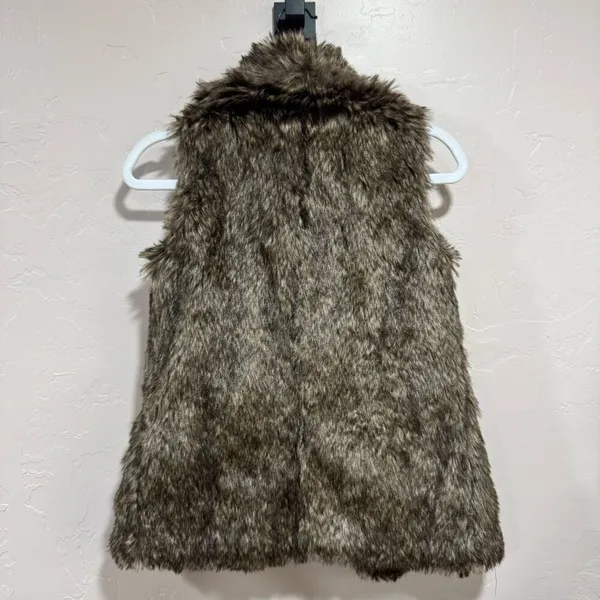 Altar’d State Brown Faux Fur Vest - Image 4