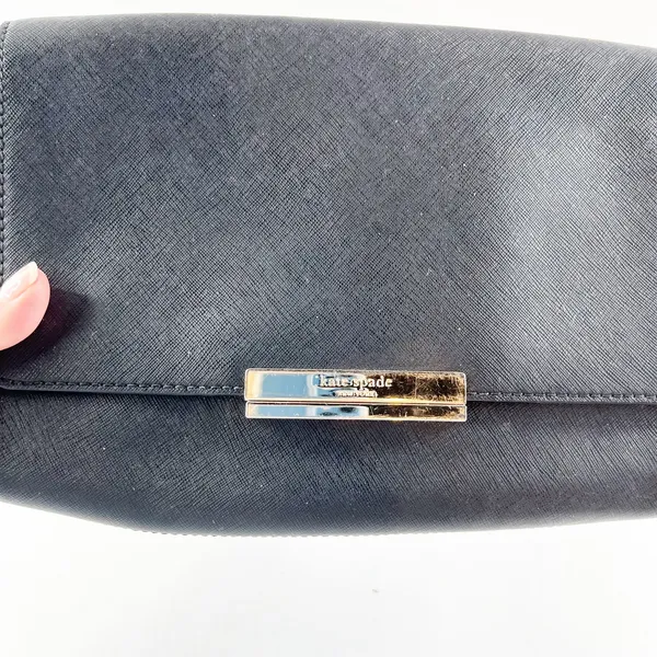 Kate Spade New York Maiden Way Saffiano Remi Crossbody Bag Black - Image 4