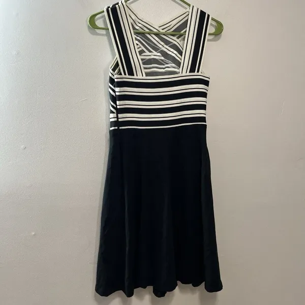 Anthropologie Maeve NWT Black White Crosswise Flare Bandage Dress‎ Size 2 - Image 5