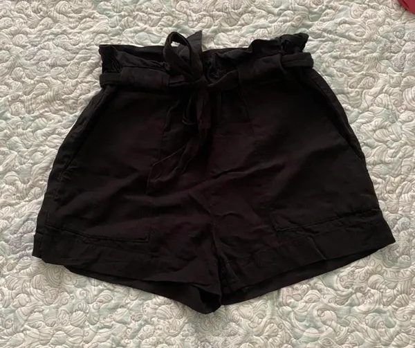 H&M Paper Bag Shorts - Image 2