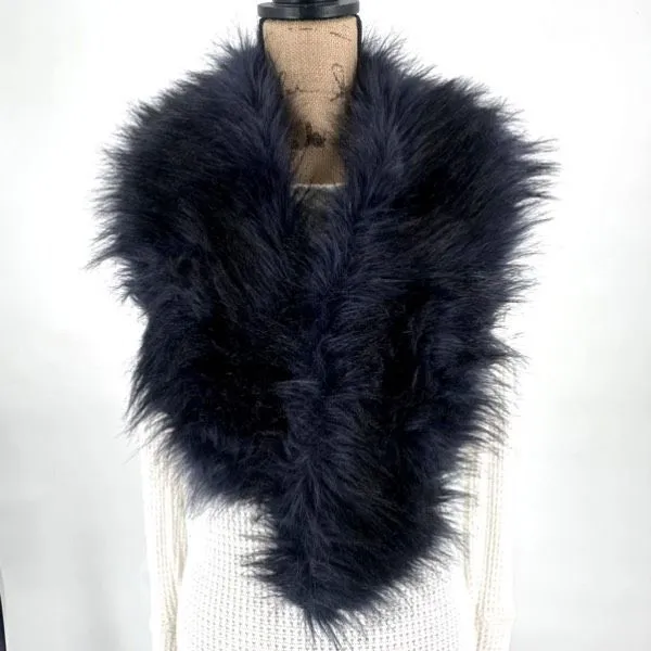 Club Monaco Faux Fur Pull Through Scarf Womens OS‎ Black Winter Collar Stole - Image 6
