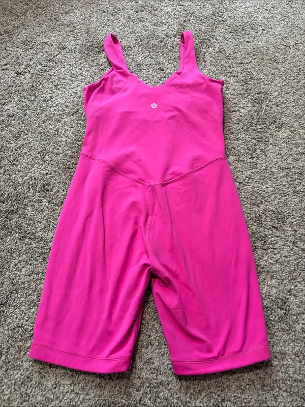 Lululemon Align Onesie 8" Sonic Pink size 6 - Image 2