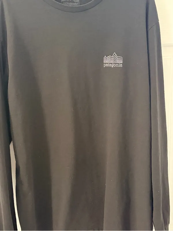 Patagonia Black Men’s Long-Sleeve Crewneck Shirt - Image 2