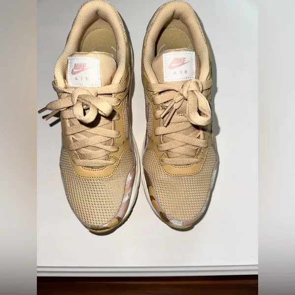 Nike Air Max SC Athletic Training Shoes In Sesame/Pink Oxford-sail - Image 5