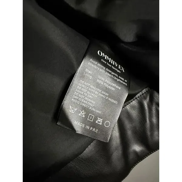 Ommiivex Black Faux Leather Cropped Bomber Jacket Size Large NWT - Image 8
