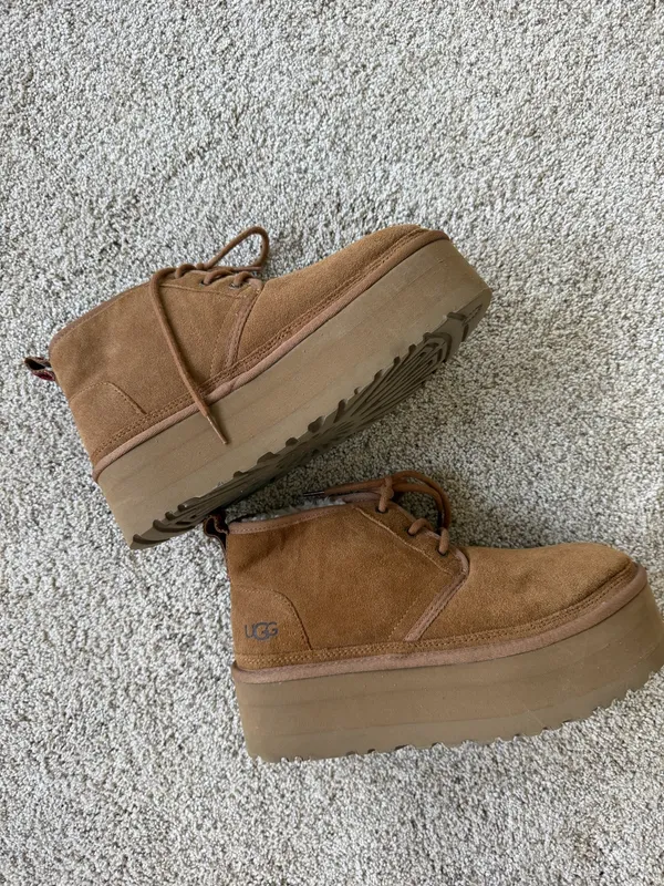 UGG Neumel Heritage Platform Boots Chestnut Brown - Image 3