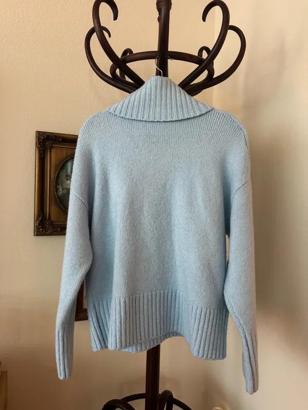 Light Blue Turtleneck Knit Sweater Size L - Image 3