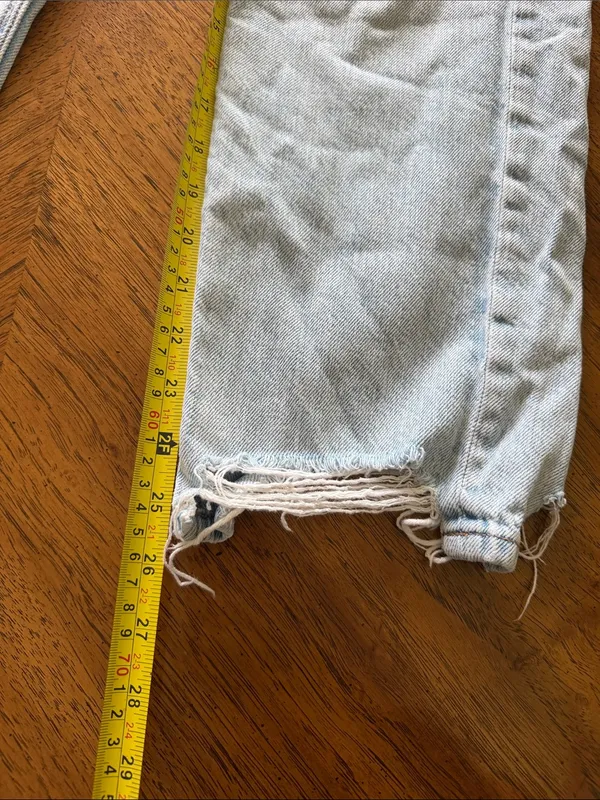 American Eagle High Rise 90s Girlfriend Jeans - Image 6