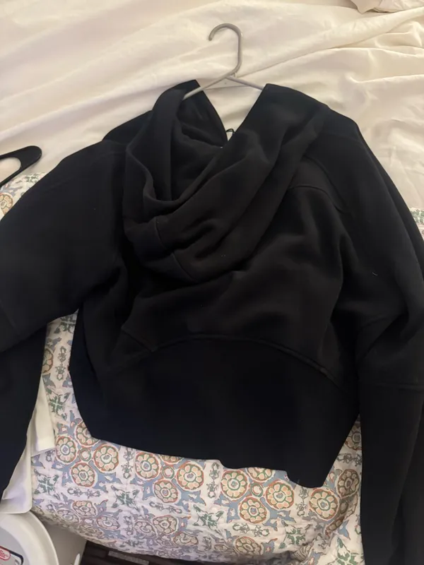 Lululemon Scuba Full-Zip - Image 2