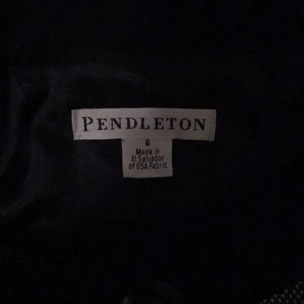Retro looking Pendleton size 6 jacket - Image 2