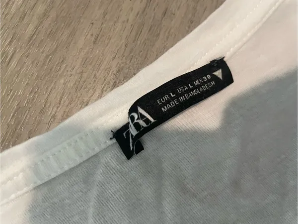 Zara White V-Neck Short Sleeve Tee - Image 2
