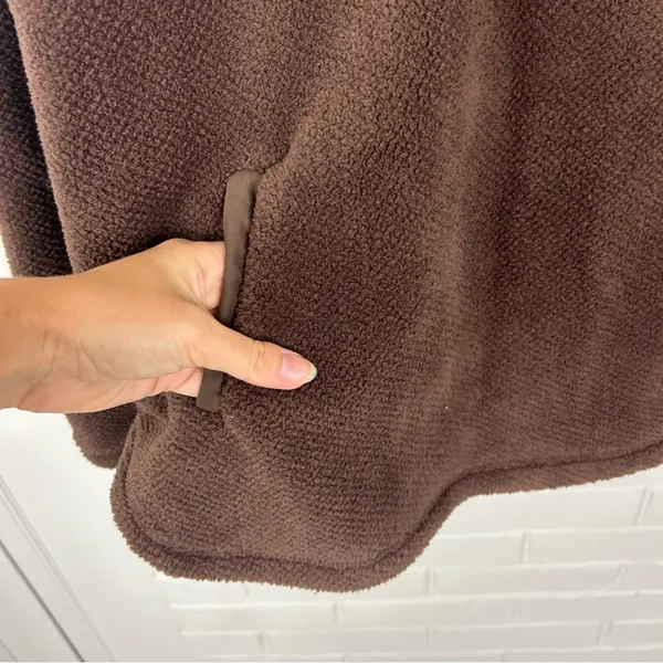 NWT Thread & Supply Brown Sherpa Pullover Jacket Size S - Image 5
