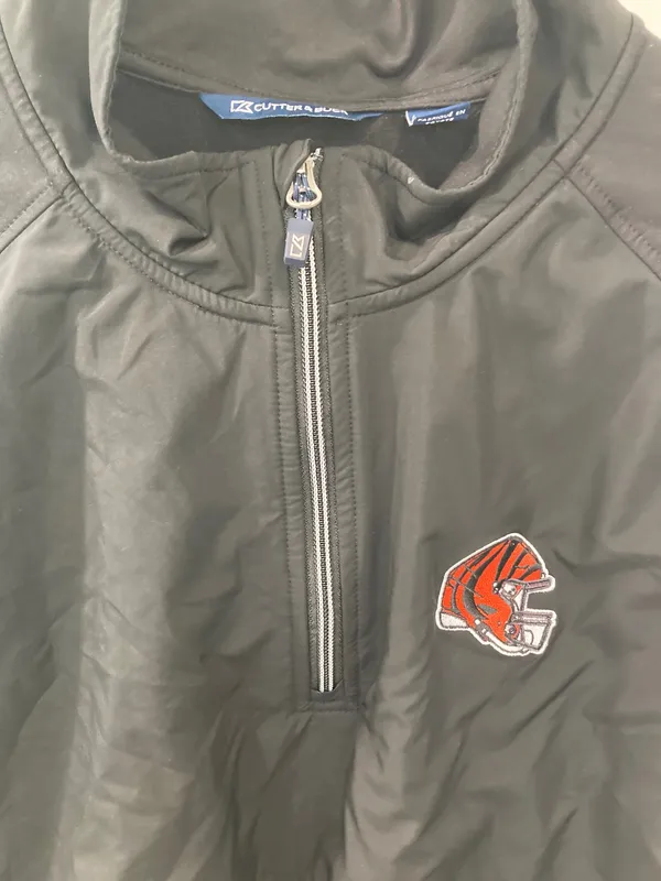 Cincinnati Bengals NFL Helmet Cutter & Buck Roam Epic Black Pullover Quarter Zip - Image 6