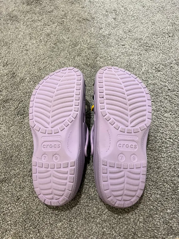 Crocs Drew House - Image 5